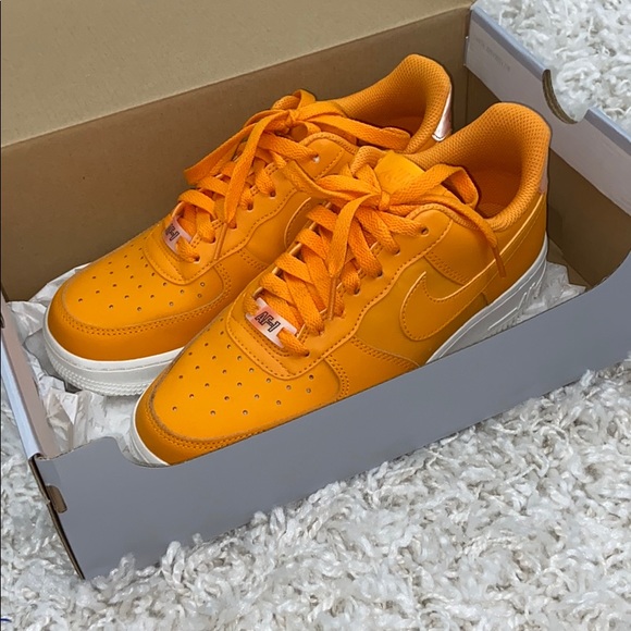 neon orange af1
